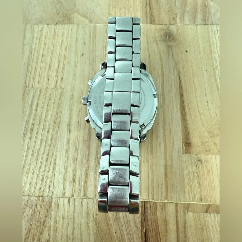 Michael Kors ladies stainless steel chronograph watch NEW BATTERY